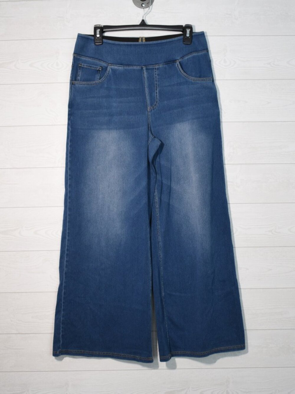 Halara Petite Wide Leg Pull-On Jeans Size L